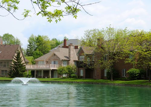 Richmond Hill Real Estate - Lucy Chang, Sales Representative & Broker