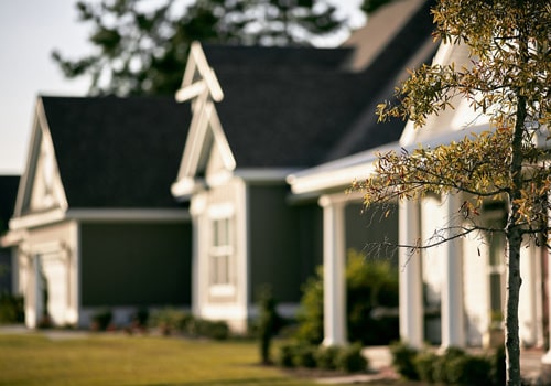 Ajax Real Estate - Lucy Chang, Sales Representative & Broker
